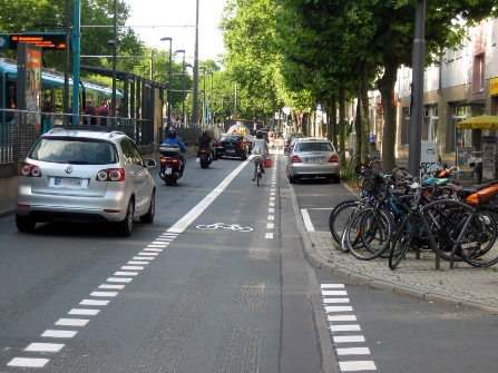Eckenheimer - mehr Platz für die Radspur