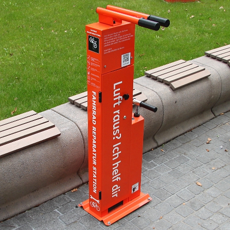 Fahrrad-Reparatur-Säule