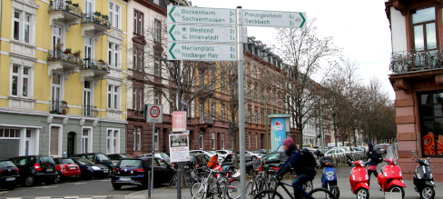 Radwegweisung Nordend, Martin-Luther-Platz
